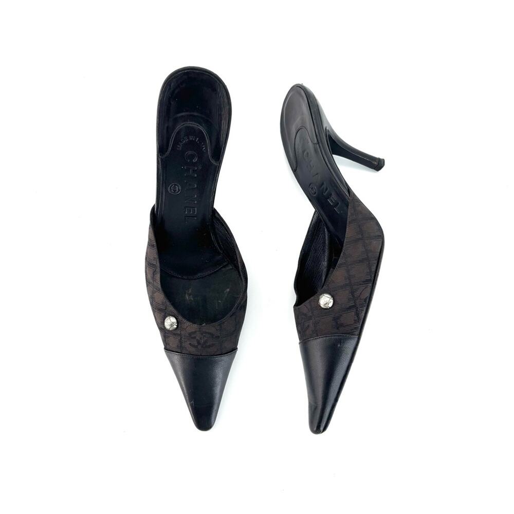 Vintage Chanel CC Logo Print Pointed Toe Mules Pumps 36.5